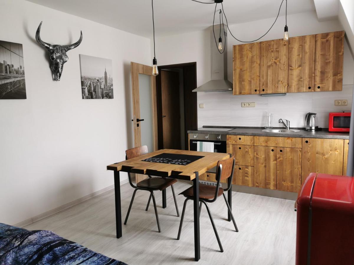 Luxusni Apartmany Sobeslav Экстерьер фото